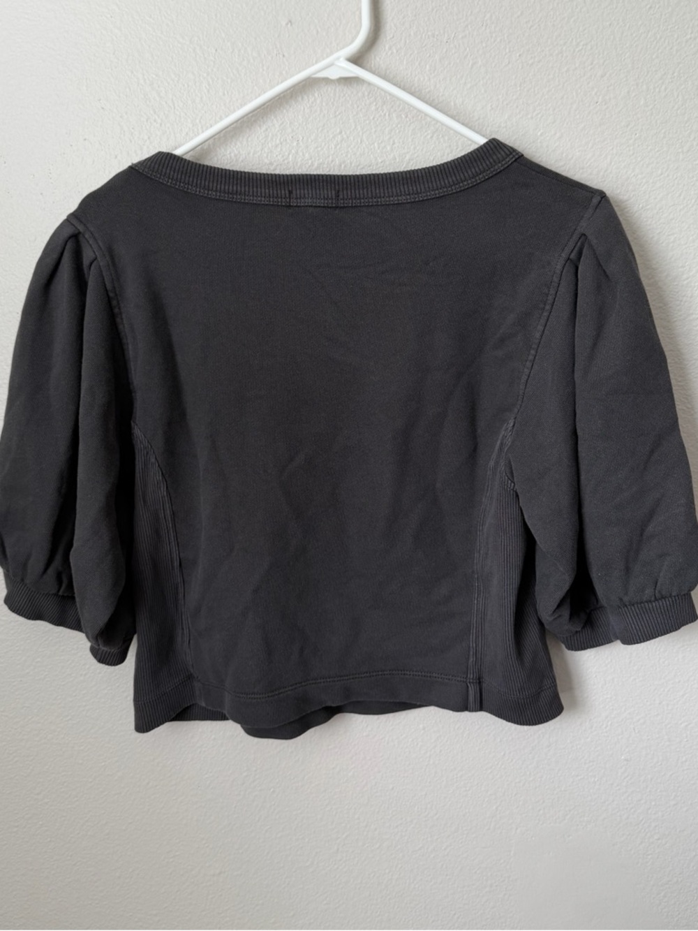 Aerie Seams Right Short Sleeve Sweatshirt Charcoal Puff Sleeve Crop Ribbed L NWT - Picture 6 of 6